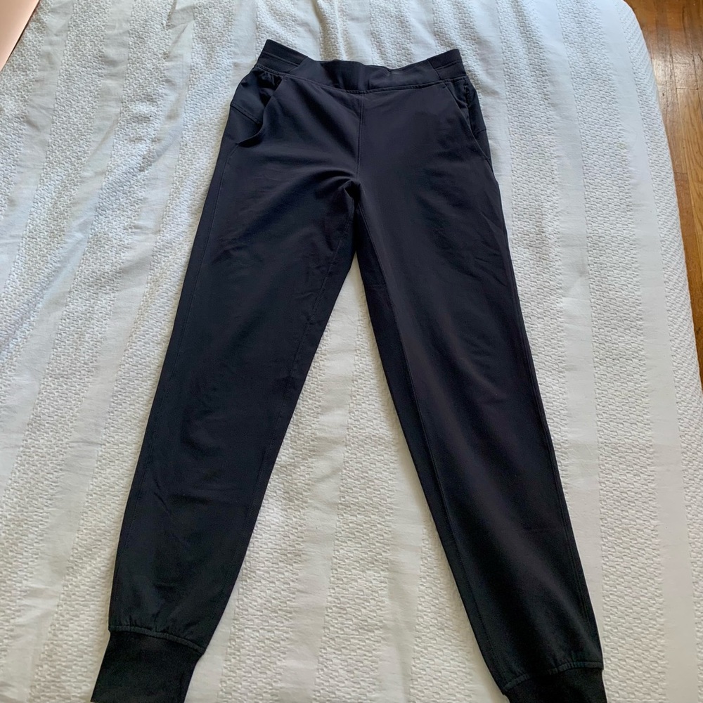 LULULEMON JOGGERS
